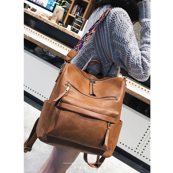 LAST ONE ! C'estle Via - Backpack & Shoulder Bag - Picture 5 of 9